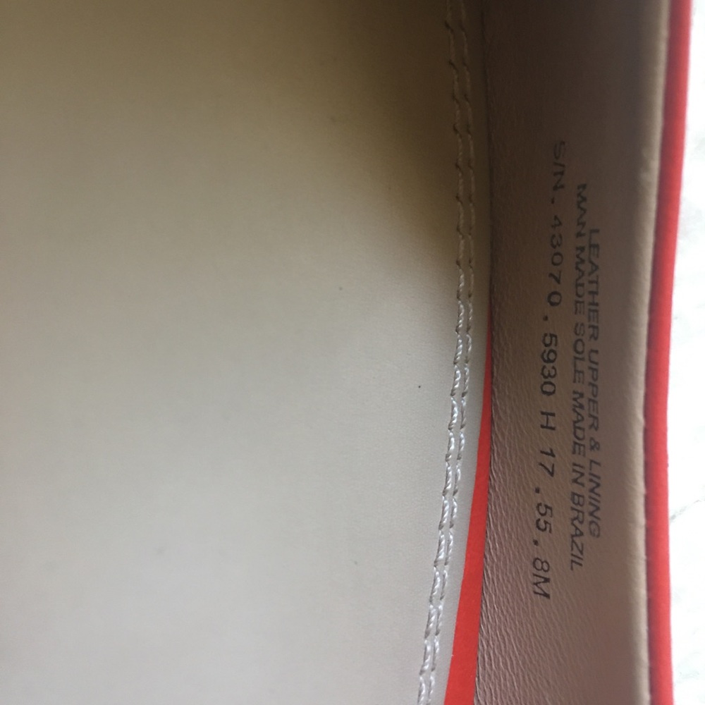 Tory Burch - Picture 4 of 8